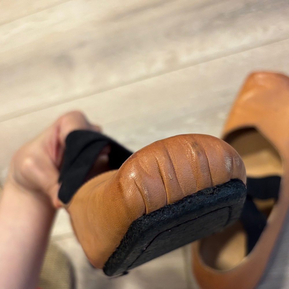 Tan Ballet Flats with Black Straps - Picture 7 of 8